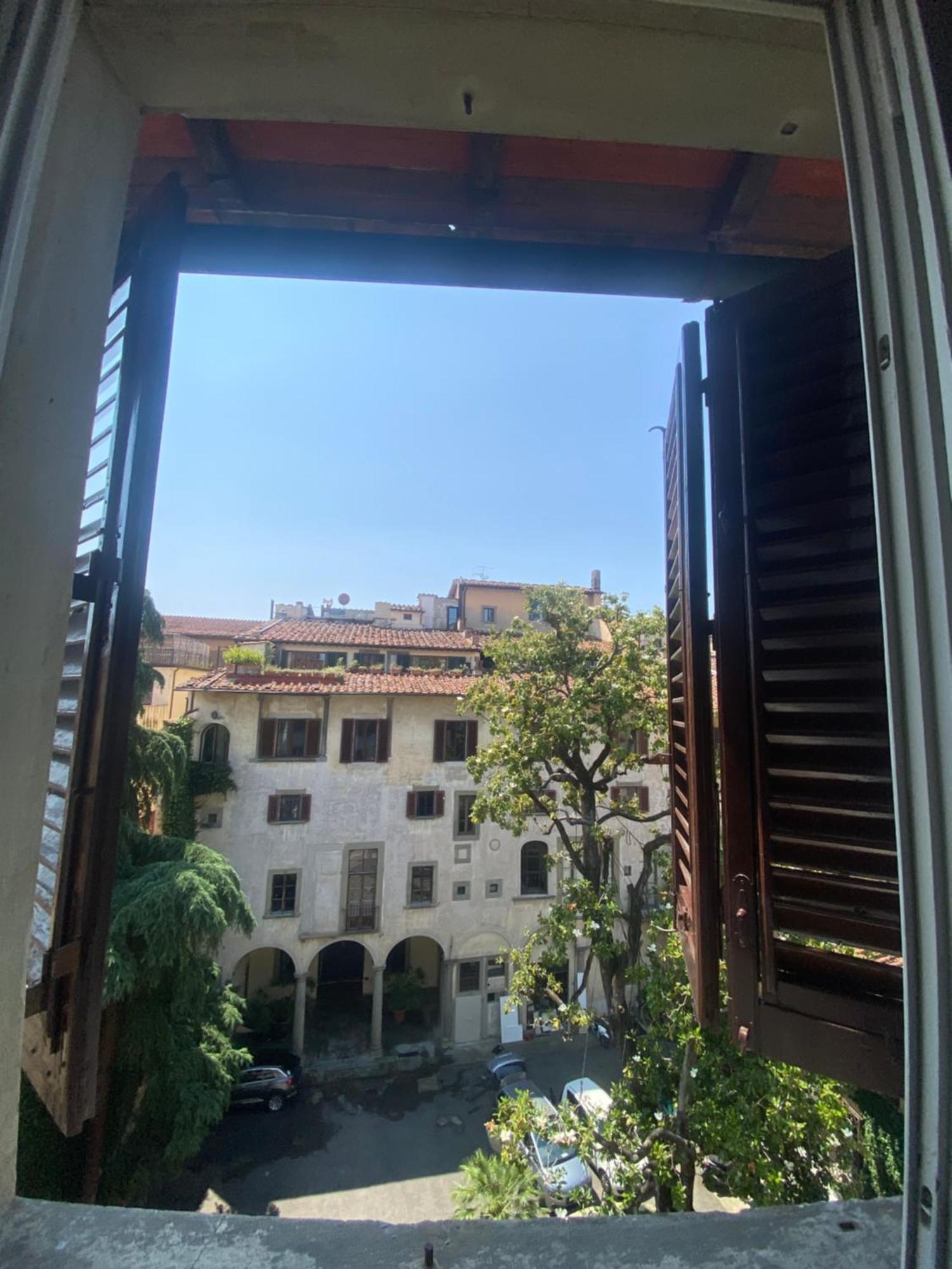 Hotel Dali Florence Luaran gambar